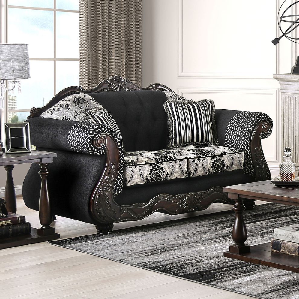 Black US-Made Traditional Loveseat by Furniture of America