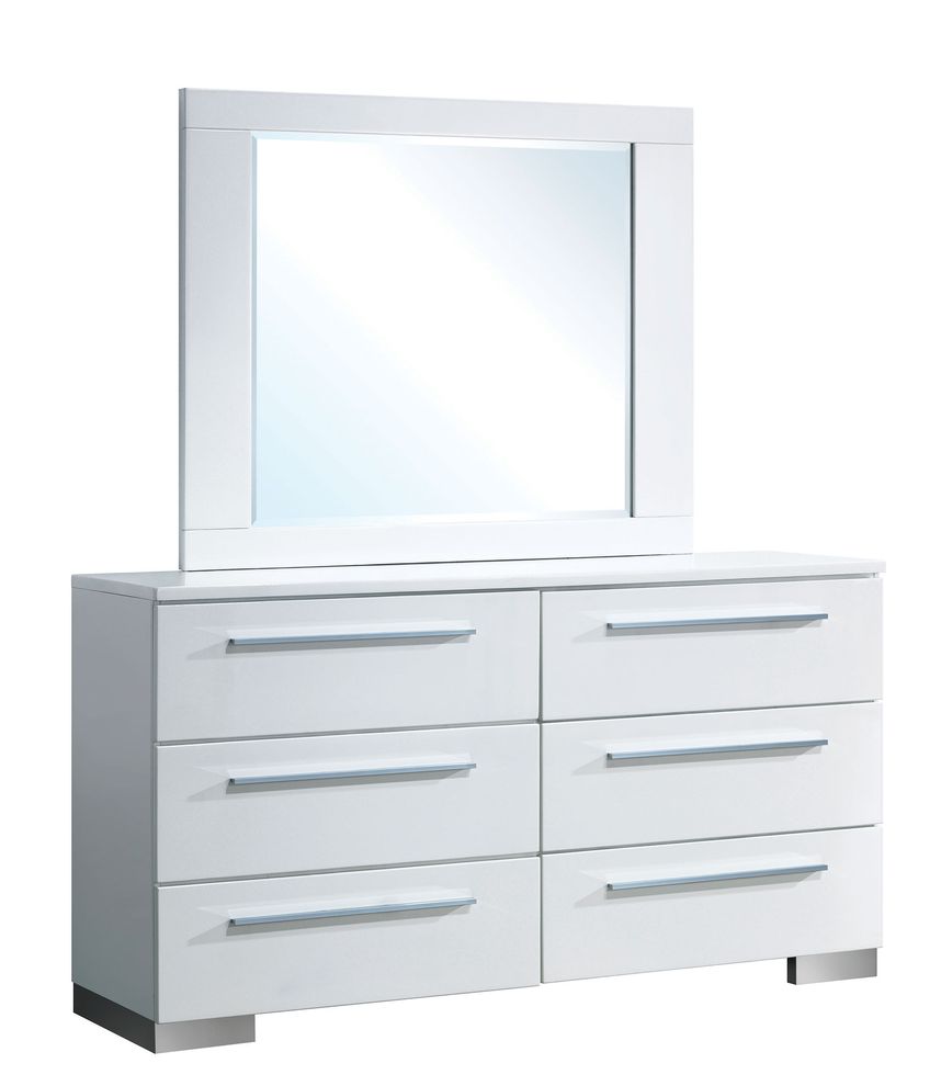 White casual style high gloss dresser by Furniture of America