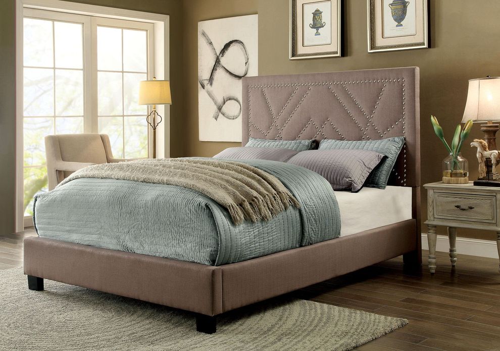 SImple casual brown linen-like fabric queen bed by Furniture of America
