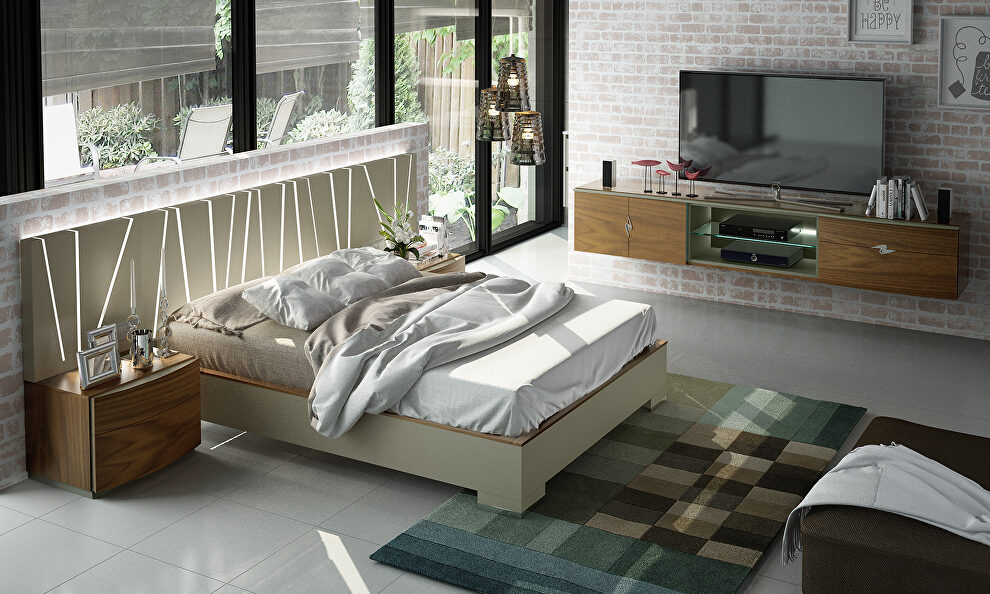 Contemporary sleek low-profile king bed w/ lights by Fenicia Spain