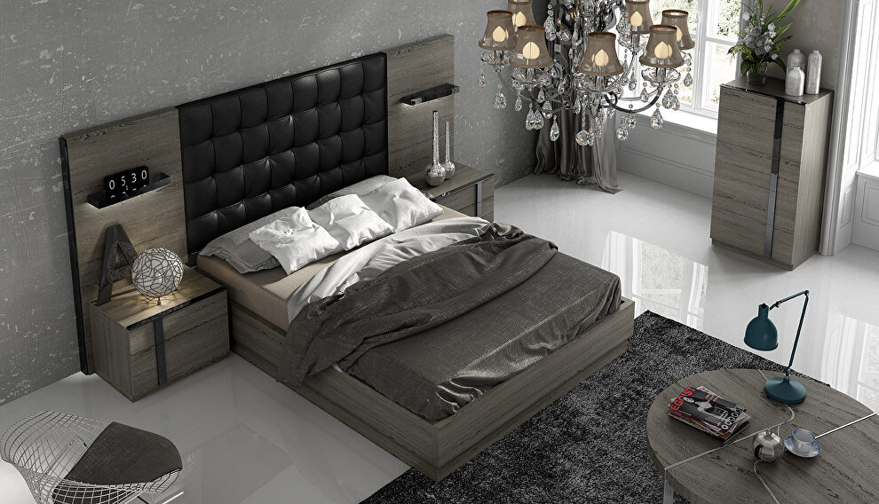 Stylish gray / black special order made bed by Fenicia Spain