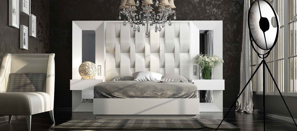Special order white geometric shape high headboard bed by Franco Spain