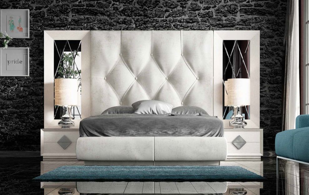 White/beige contemporary high headboard bed by Franco Spain