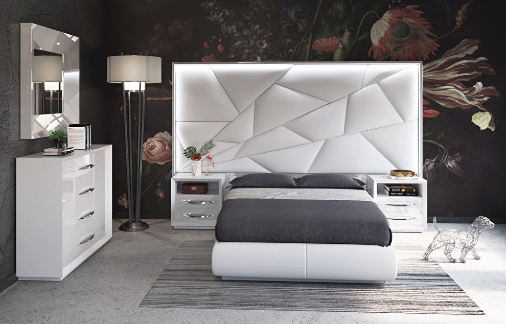 White contemporary storage platform bed by Franco Spain