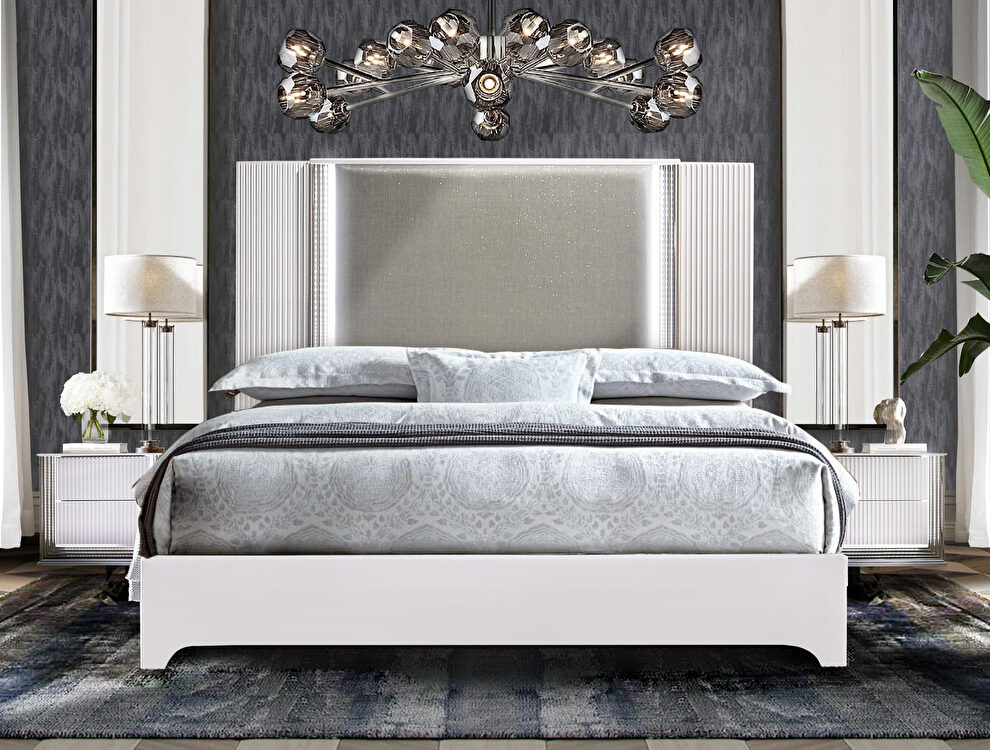 Contemporary white king bed w/ led light by Global