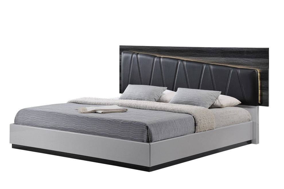 Leatherette headboard modern king size bed by Global
