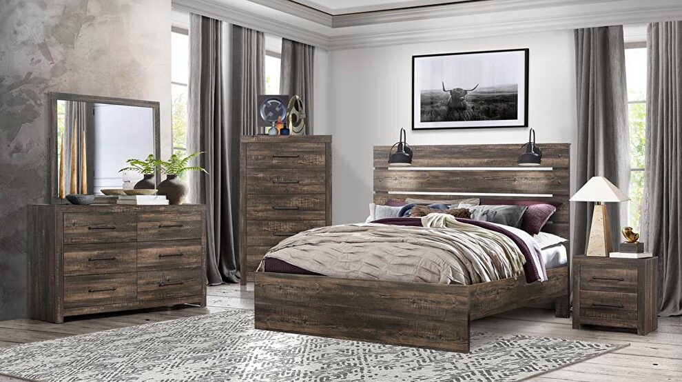 Dark oak finish traditional bed by Global
