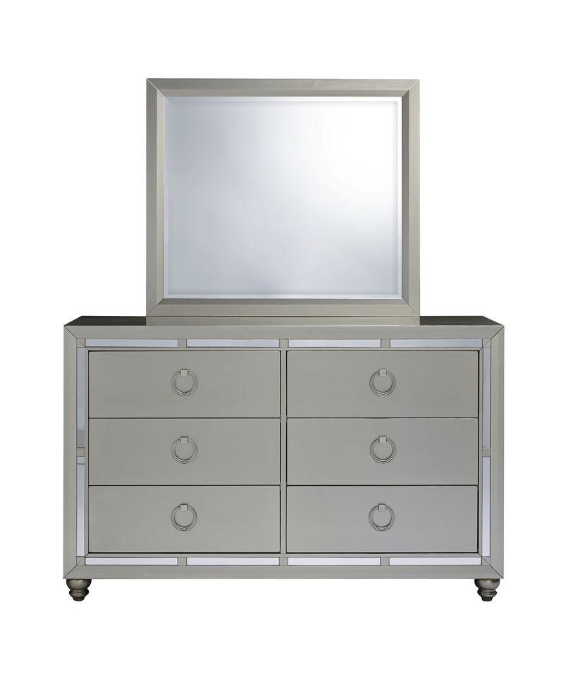 Gray/mirrored casual style modern dresser by Global