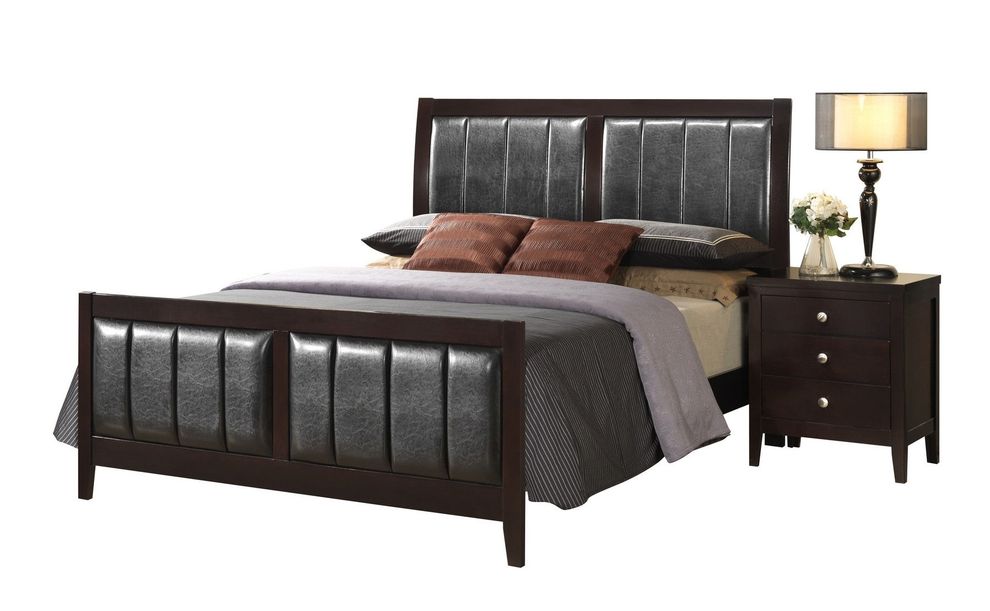 Casual style king size bed with black leather by Global