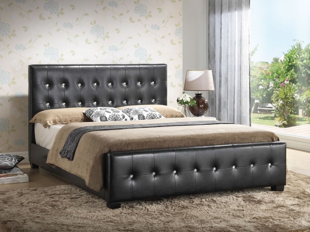 Tufted buttons design bed in black leatherette by Glory