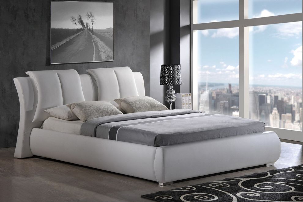 Casual style king bed w/ unique pillow headboard by Global