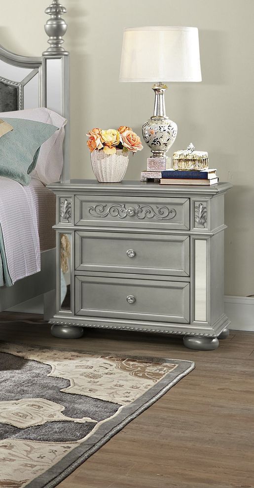 Silver tranditional style mirrored accents nightstand by Global