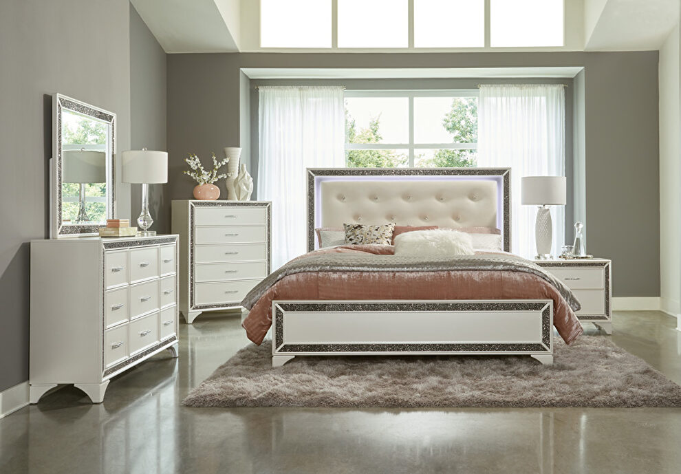 Pearl white metallic finish queen bed by Homelegance