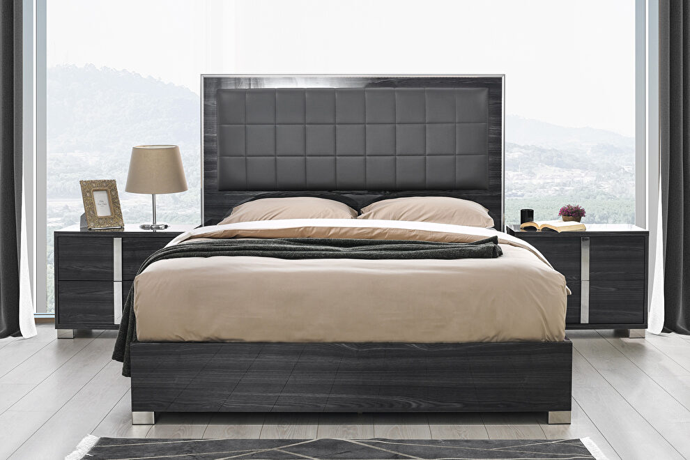 Contemporary sleek stylish gray / chrome king bed w/ led by J&M