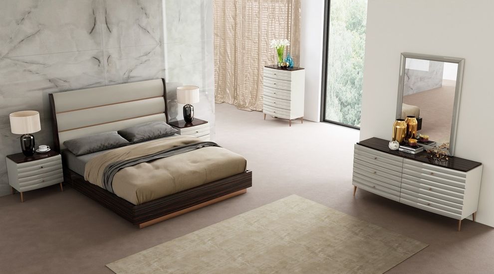 Light gray / ebony glossy modern bed by J&M