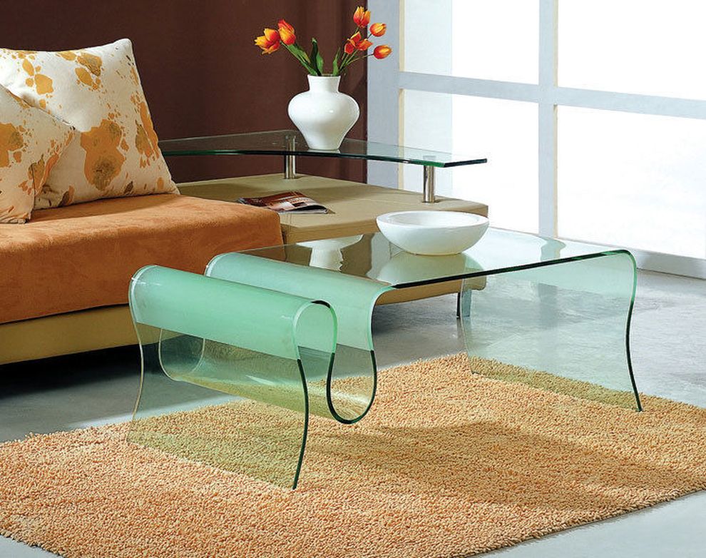 Ultra-modern bent glass coffee Table by J&M