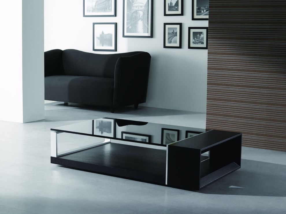 Stylish low-profile modern coffee table w/ top glass by J&M