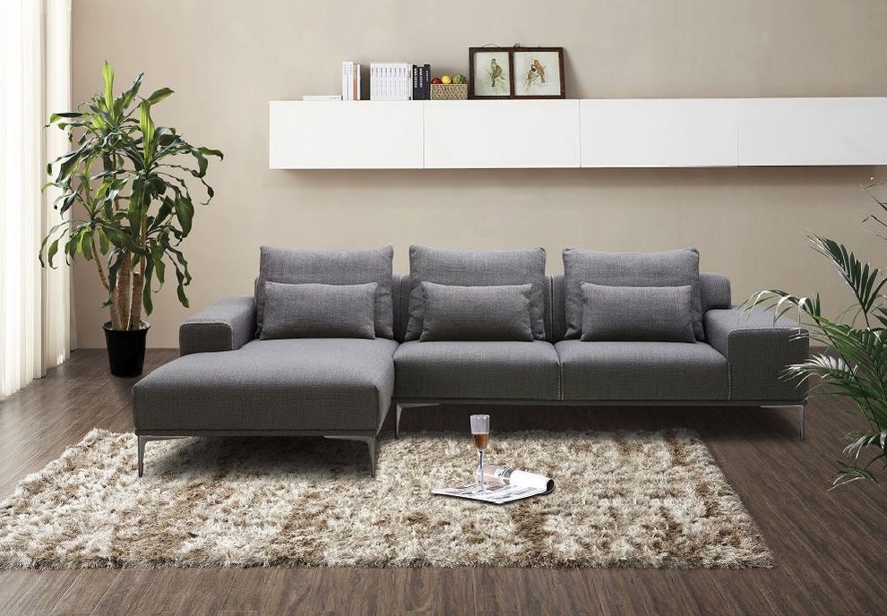Modern gray fabric low-profile sectional w/ loose pillows by J&M
