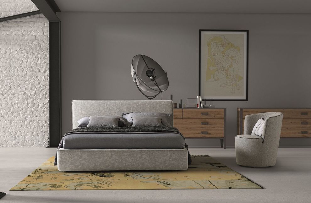 Italian-made platform storage king size bed by J&M