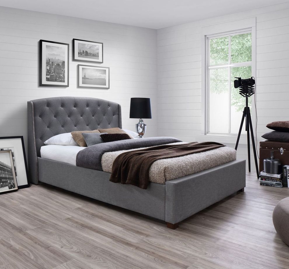 Modern platform queen bed in gray fabric by J&M