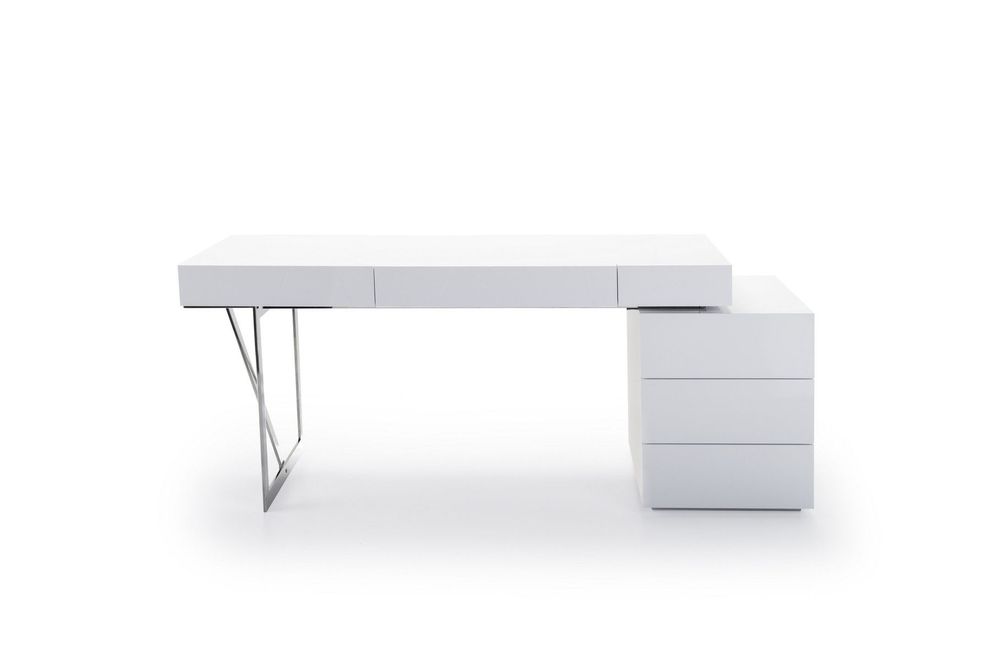 Small Corner Desk by J&M