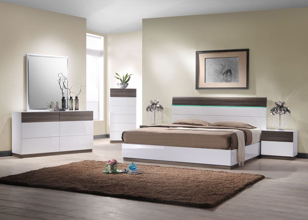 Walnut veneer / white lacquer queen bed by J&M