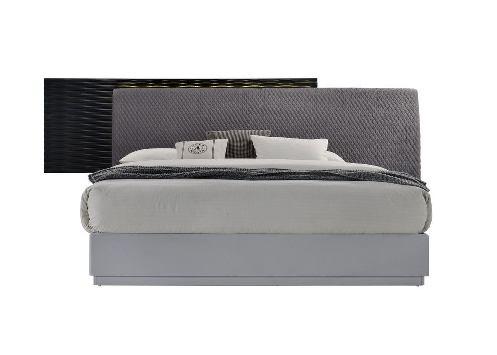 Black/gray glossy contemporary stylish king bed by J&M