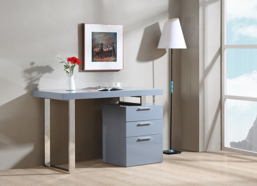 Gray gloss versatile computer/office desk by J&M