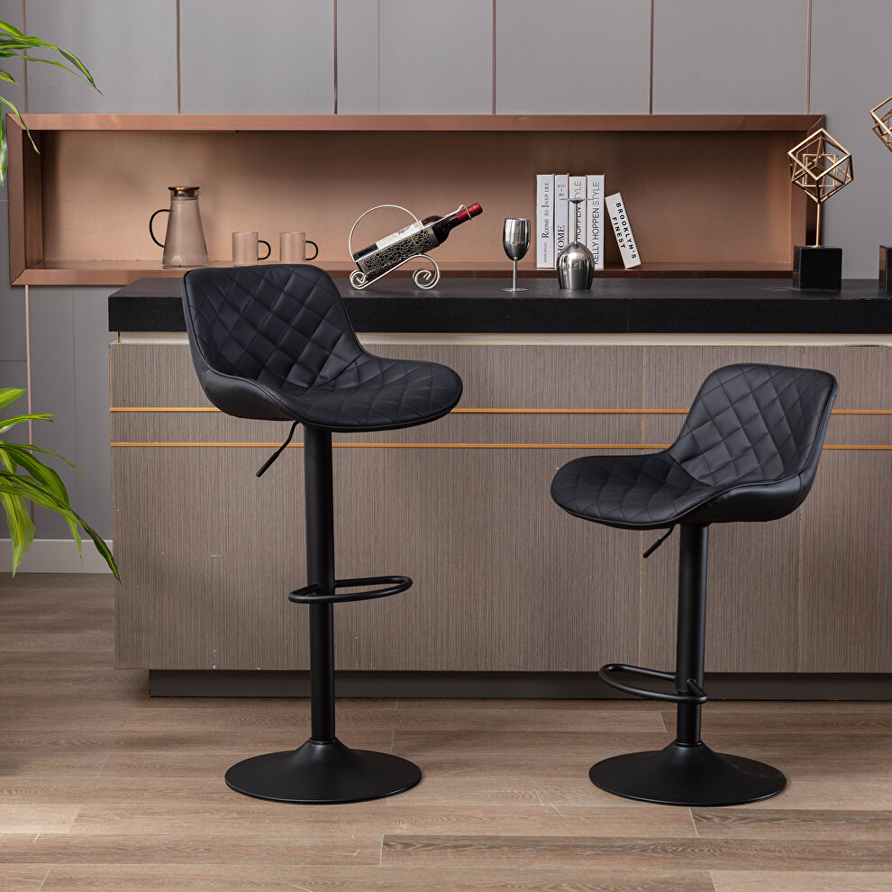 Black pu uphorstery and metal legs swivel bar stools, set of 2 by La Spezia