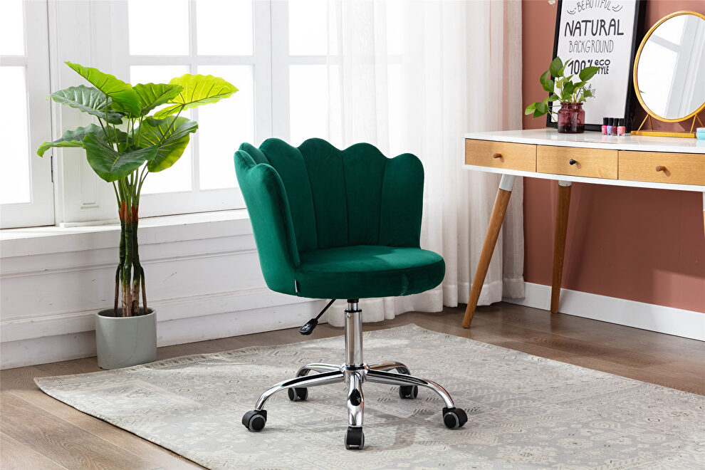 Green velvet fabric and silver feet base swivel office chair by La Spezia