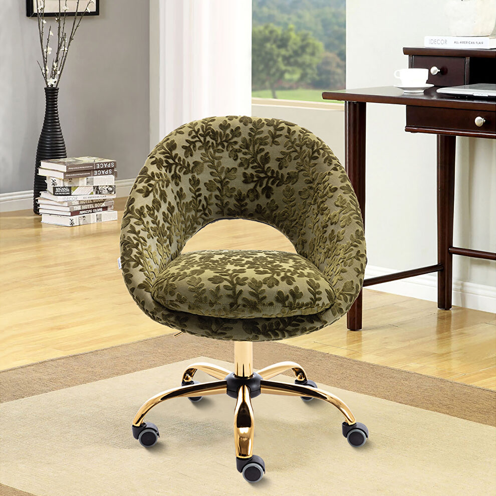 Modern leisure swivel office chair green velvet by La Spezia