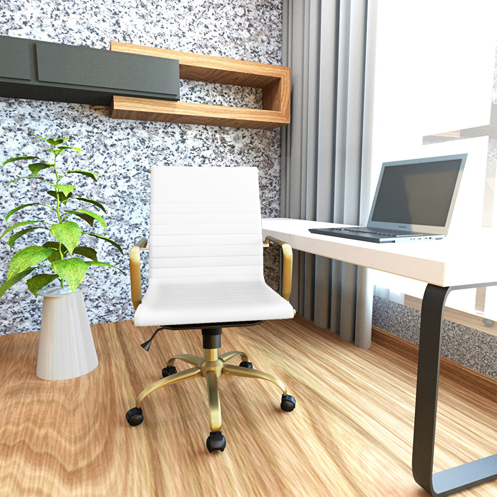 White leatherette seat and back swivel office chair by Leisure Mod