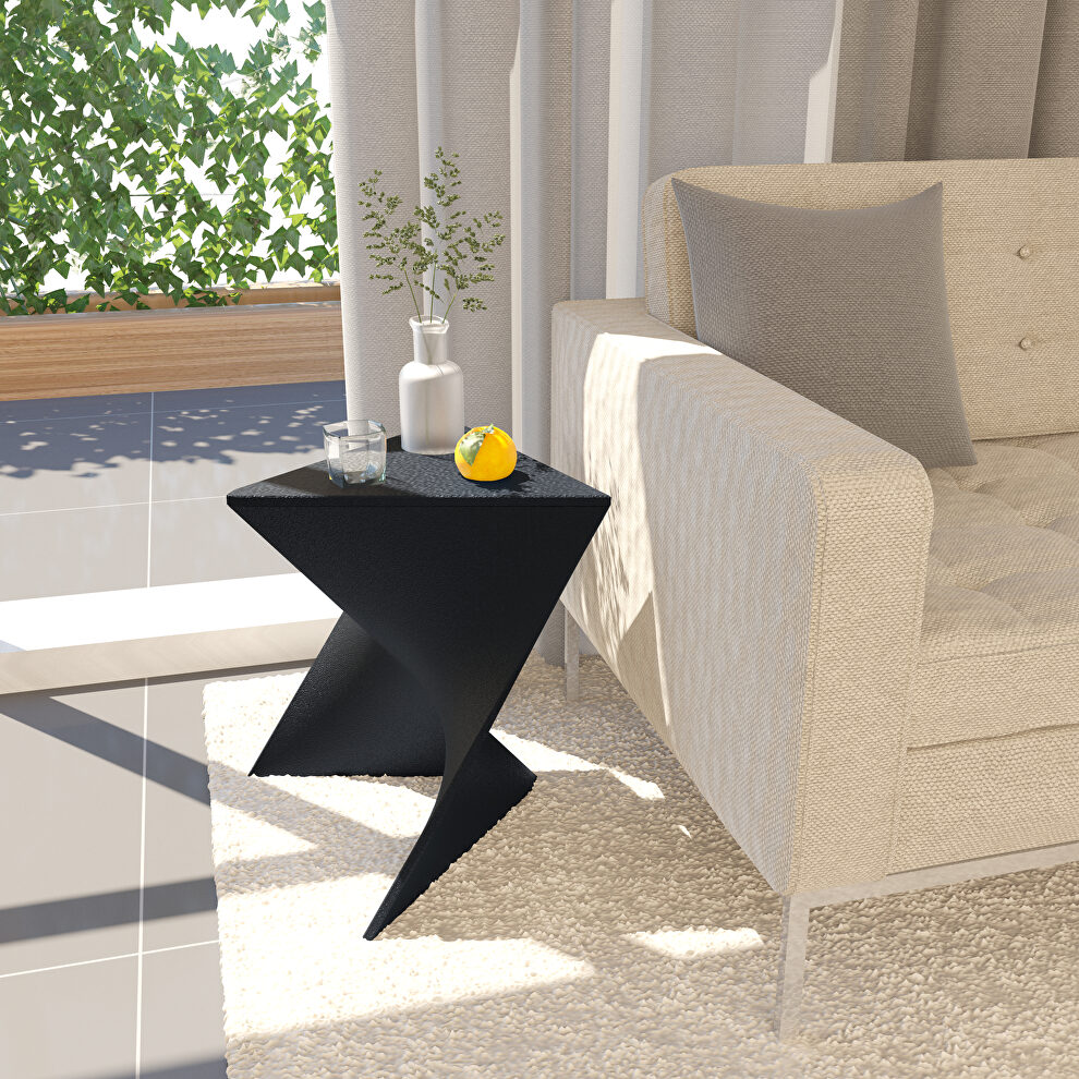 Black sturdy plastic trendy side table by Leisure Mod