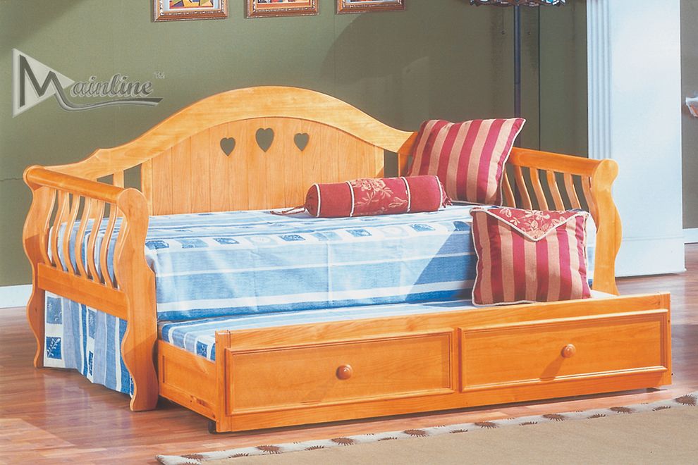 Kids / youth day bed w/ optional trundle by Mainline