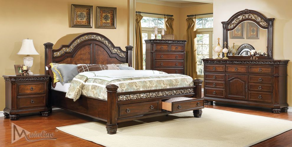 Large poster classical style king size bed by Mainline