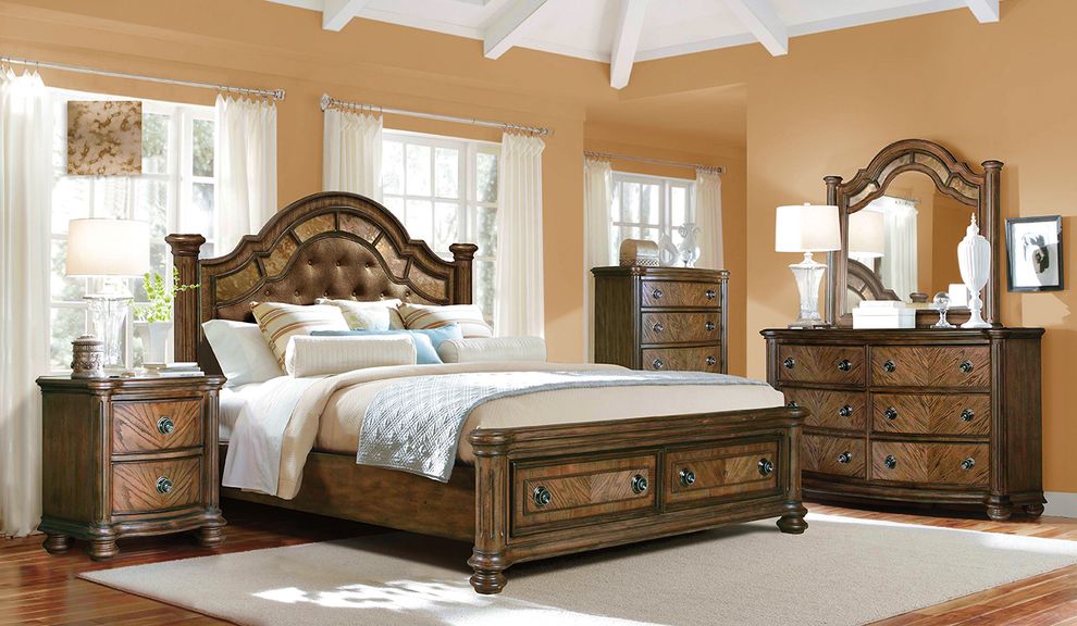 Ash wood finish poster traditional king size bed by Mainline