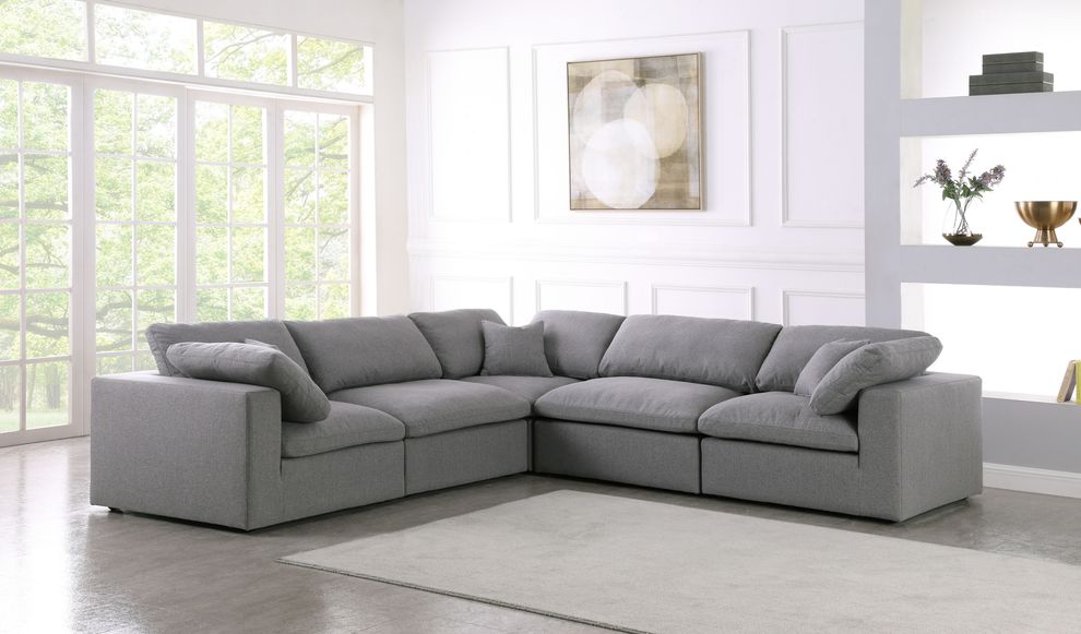Modular design 5pcs sectional sofa in gray fabric by Meridian