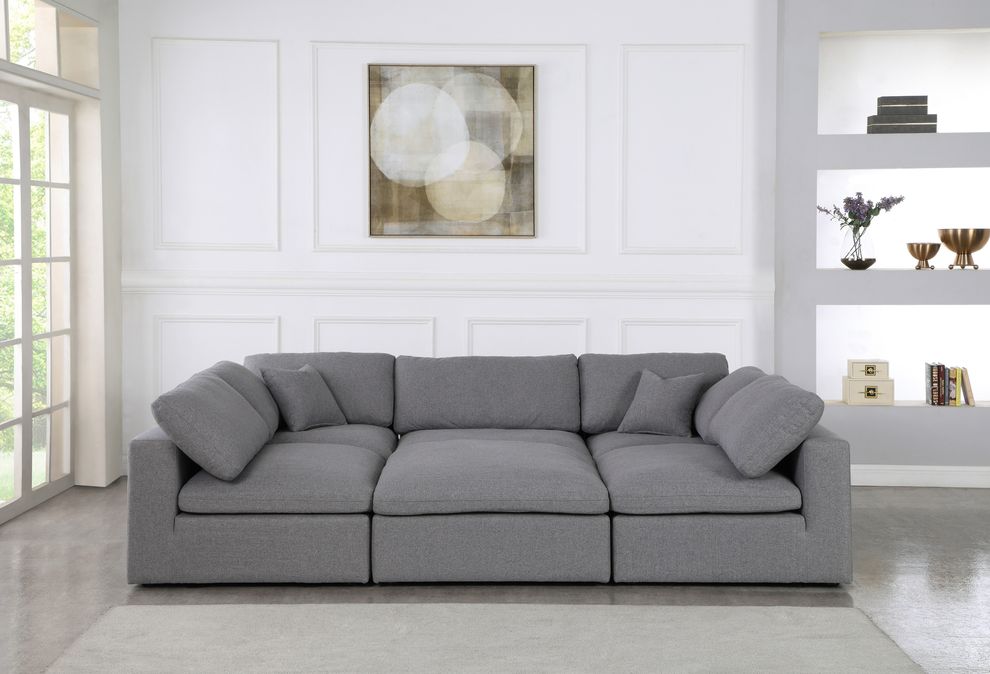 Modular design 6pcs sectional sofa in gray fabric by Meridian