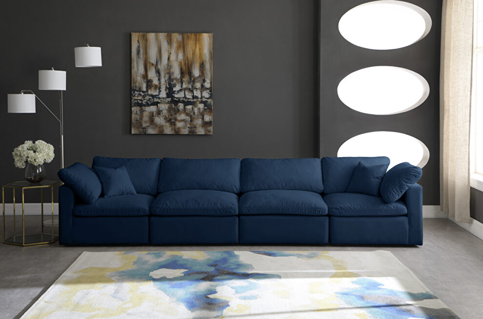 Modular 4 pcs sofa in navy velvet fabric by Meridian