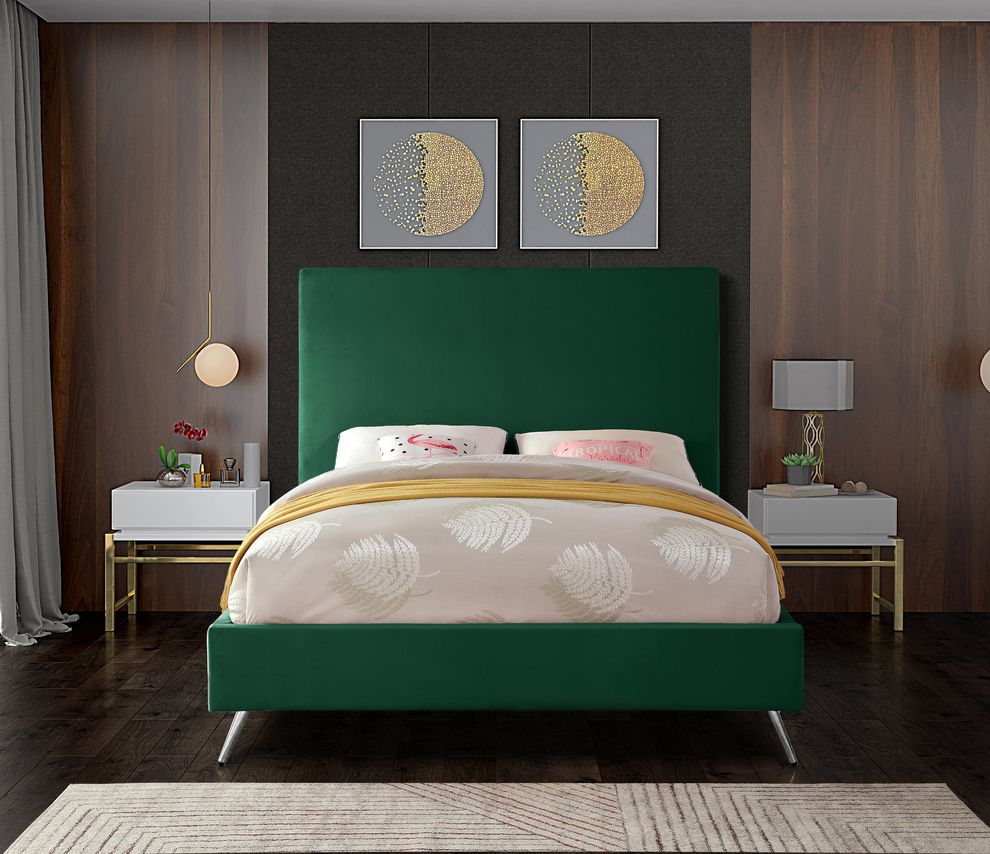 Green velvet casual style king bed w/ gold & silver legs by Meridian