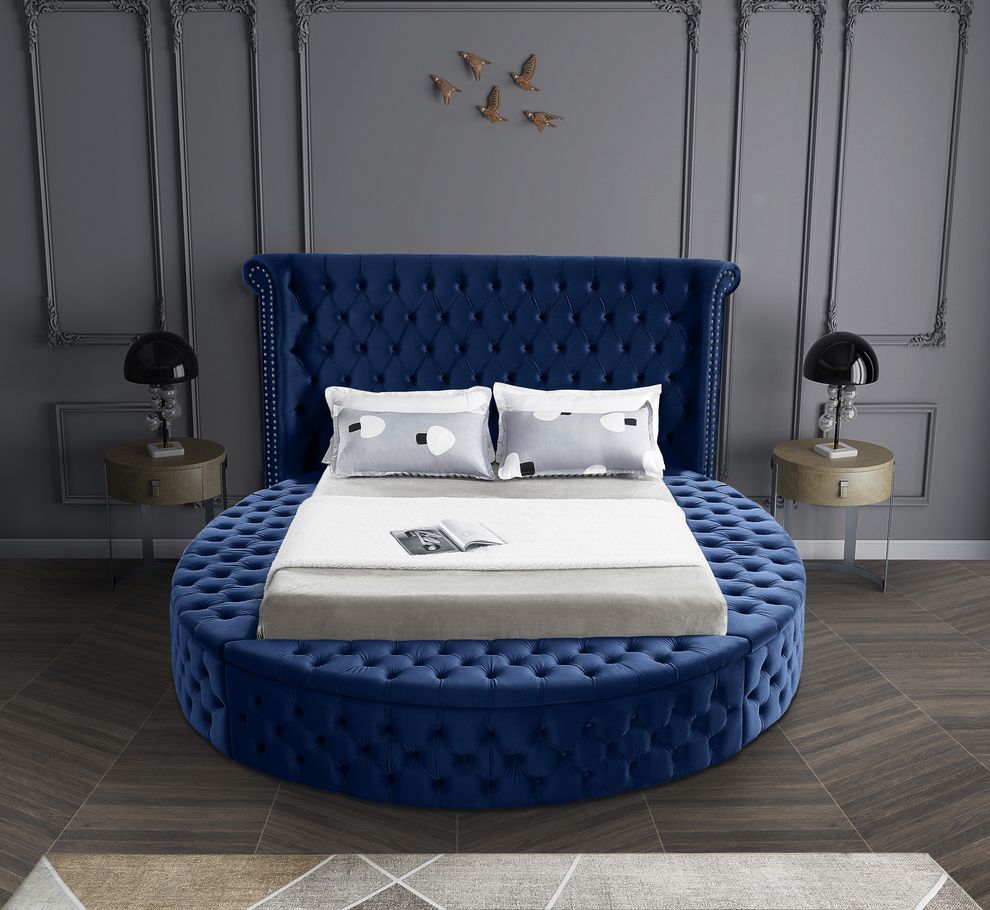 Exclusive round tufted platform king bed w/ storage by Meridian