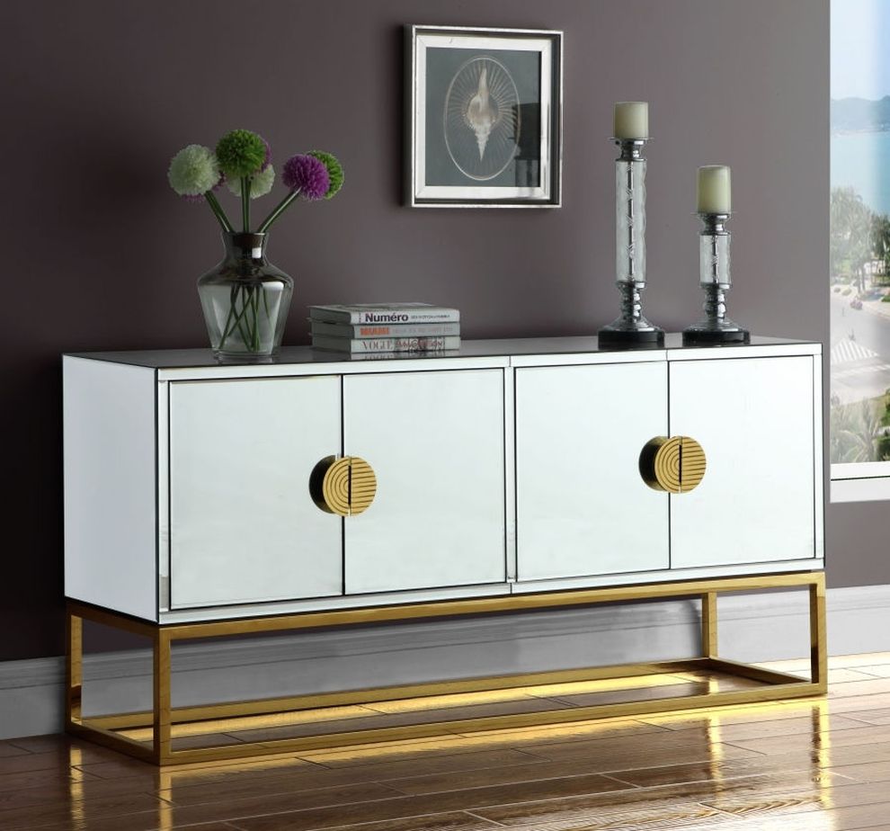 Mirrored contemporary buffet in golden finish by Meridian