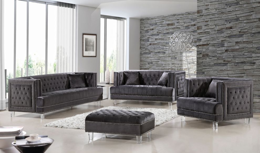 Contemporary style tufted gray velvet fabric sofa by Meridian