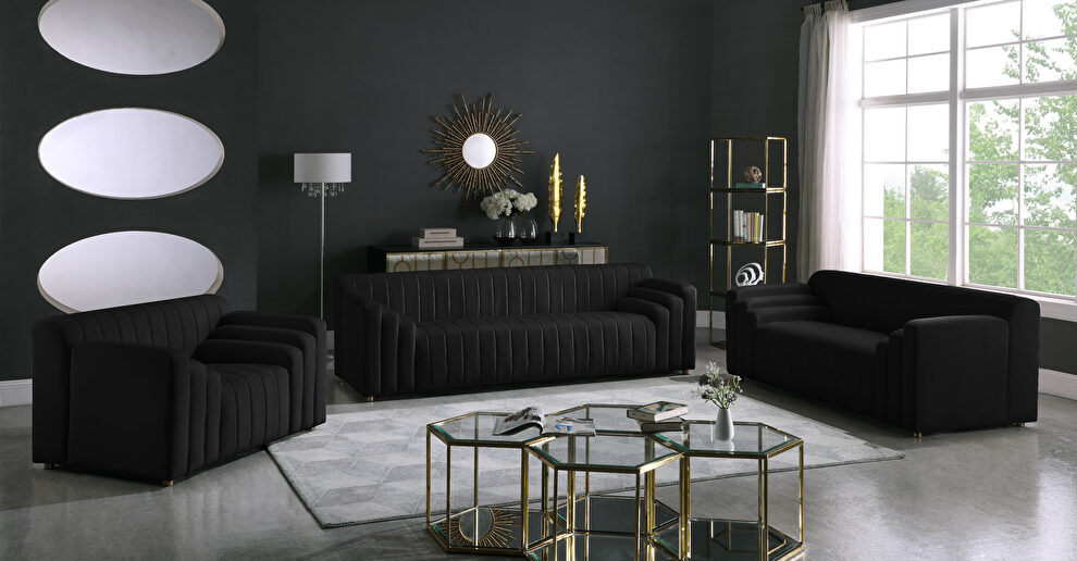 Unique contemporary dropping level design sofa by Meridian