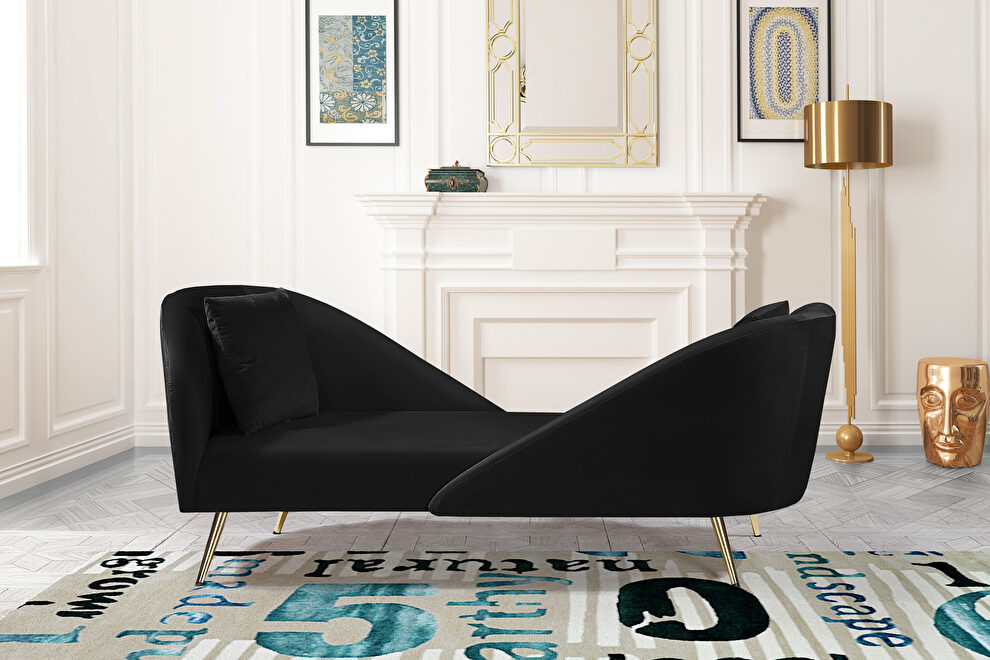 Double-back chaise in black velvet by Meridian