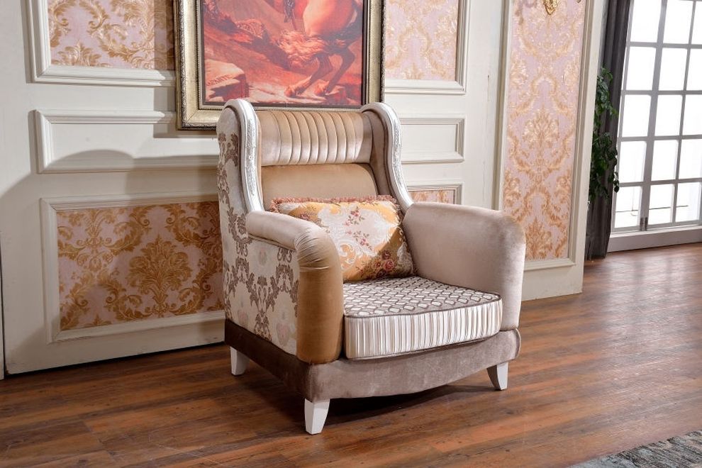 Royal style accent chair by Meridian