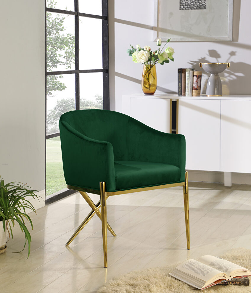 Elegant x-cross gold legs chair in green velvet by Meridian