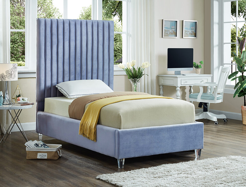 Modern sky blue velvet fabric twin bed w/ platform by Meridian