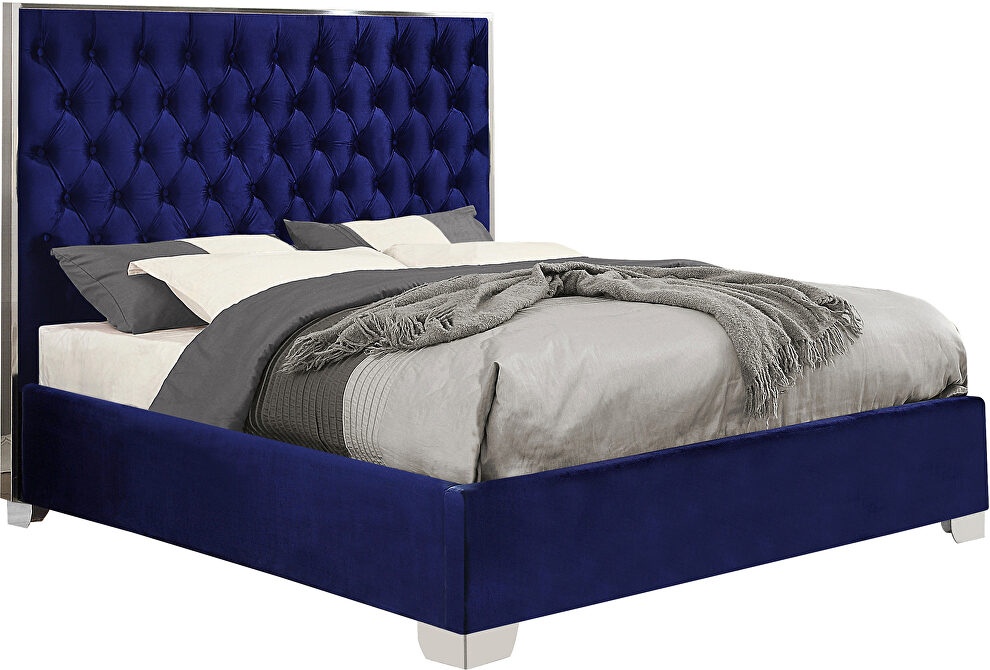 Tufted headboard full bed in modern style by Meridian