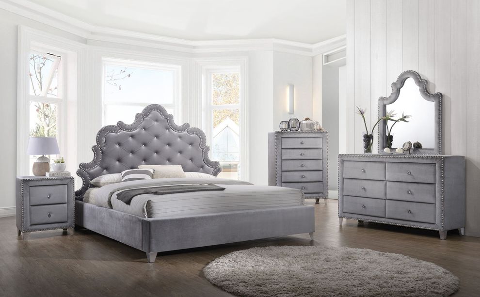 Gray velvet tufted traditional bed by Meridian
